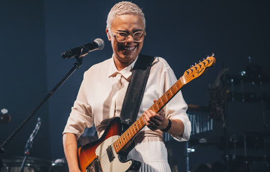 Maria Gadú celebra 20 anos de música com dobradinha de shows em SP