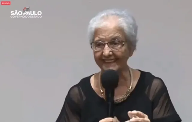 Morre linguista Maria Helena de Moura Neves