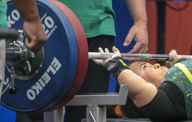 Atleta do Time São Paulo Paralímpico participa do Mundial de Halterofilismo de Dubai