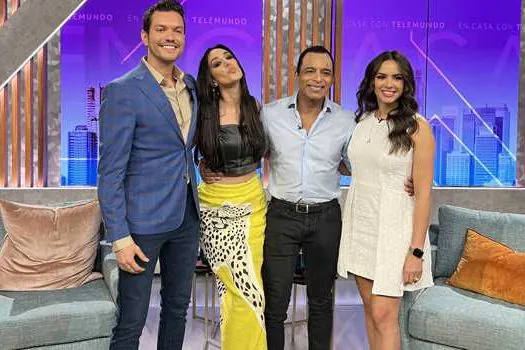 Marina Elali e Jon Secada em especial na Telemundo Miami