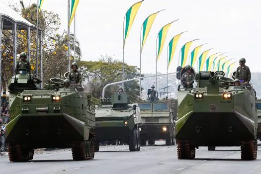 Marinha: desfile foi planejado antes de agenda da PEC do voto impresso