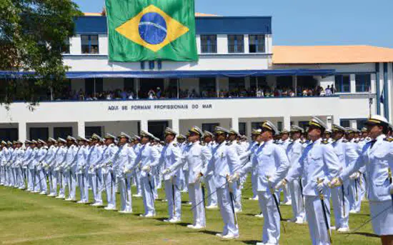 Marinha abre 177 vagas para profissionais da saúde