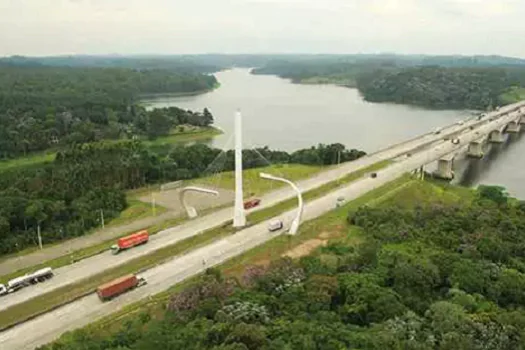 Rodoanel Mário Covas está com uma faixa de rolamento interditada