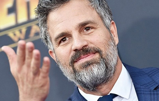 Mark Ruffalo defende Leonardo DiCaprio e critica Bolsonaro por Amazônia