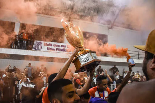 Família vence Marutaka nos pênaltis e conquista o Campeonato Municipal de Futsal