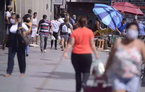 Pesquisa: Prefeitos promovem campanhas informativas e a obrigatoriedade do uso de máscaras