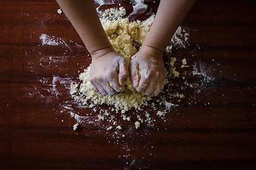 Programa Cozinha Escola da Prefeitura de SP abre inscrições para curso de tortas e quiches