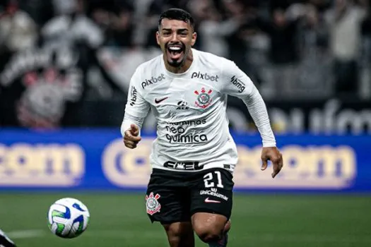 Matheus Bidu perde peso, ganha sequência, e celebra melhor apresentação no Corinthians