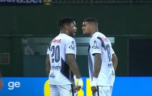 Dupla da Ponte Preta pega um jogo de suspensão e fica à disposição na Série B