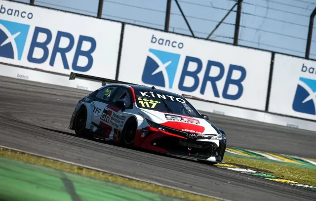 Matías Rossi é ‘perfeito’ em Interlagos e ganha corrida 1 da Stock Car; Zonta leva a 2ª