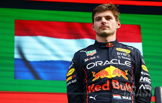 Max Verstappen abre a pré-temporada da Red Bull nesta quinta-feira no Bahrein