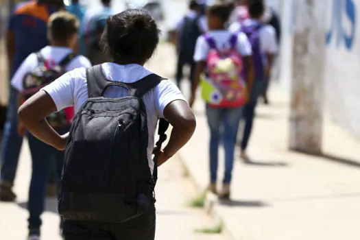 Brasil participa de estudo internacional de avaliação de leitura