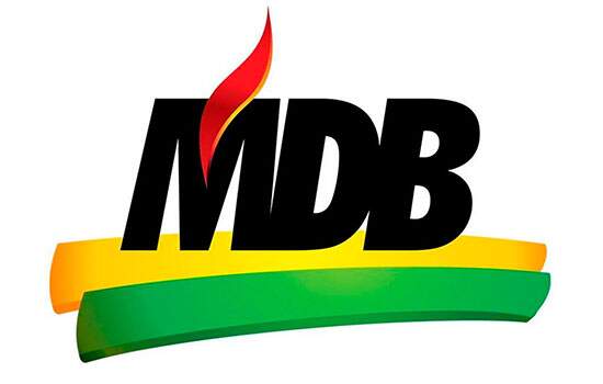 MDB tenta aumentar bancada para disputa no Senado