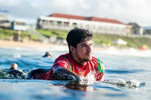 Temporada 2023 do circuito mundial de surfe começa domingo, no Havaí