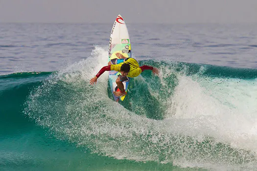 Disputas do Circuito Mundial de Surfe começam em Saquarema