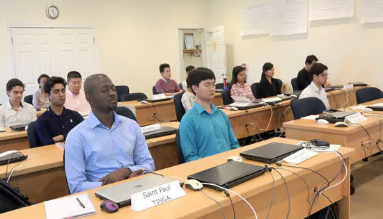 Meditação Transcendental é disciplina de Mestrado em Computação nos EUA