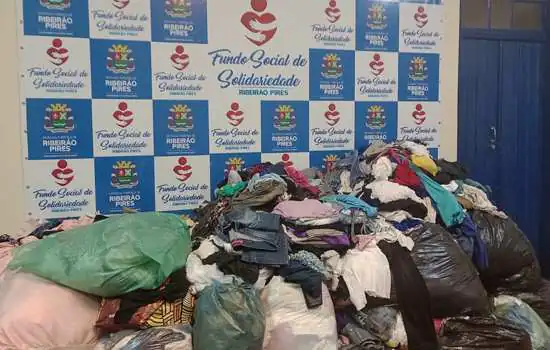 Megapower doa mais de 6 mil peças de roupas ao Fundo Social de Ribeirão Pires