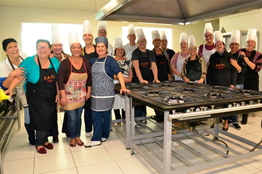 Projeto gratuito da Anhanguera resgata memórias afetivas na cozinha