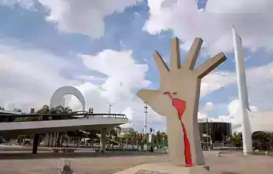 Memorial da América Latina retoma Clube de Leitura