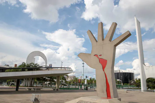 SP anuncia abertura de cinema drive-in no Memorial da América Latina