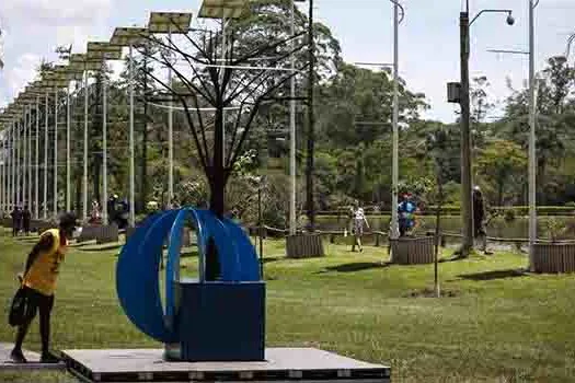 Inaugurado no Parque do Carmo, memorial homenageia vítimas do novo coronavírus