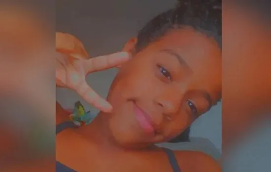 Morre menina que sofreu acidente com carro alegórico no Rio