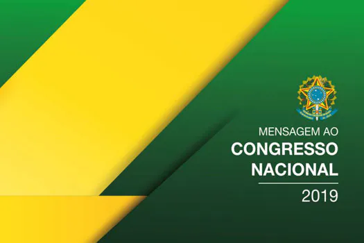 Bolsonaro manda mensagem presidencial ao Congresso