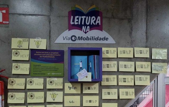 Projeto Help distribui cartinhas de apoio e acolhimento em estações de metrô de SP