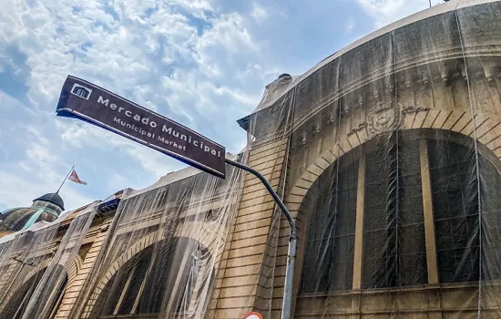 Concessionária inicia obras de restauro da parte externa do Mercado Municipal Paulistano