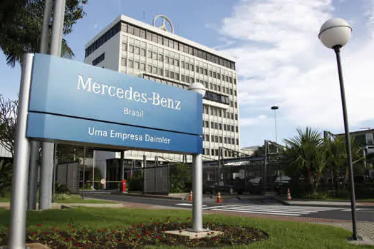 Mercedes-Benz reforça ações sociais para minimizar efeitos da pandemia