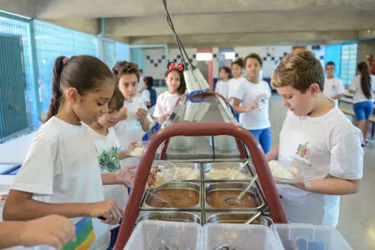 São Bernardo efetua 10ª recarga do Cartão Merenda nesta segunda-feira