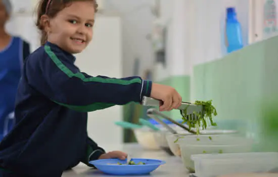 Ribeirão Pires inicia elaboração do novo cardápio da merenda escolar