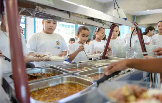 São Bernardo realiza 6ª recarga do Cartão Merenda nesta sexta-feira