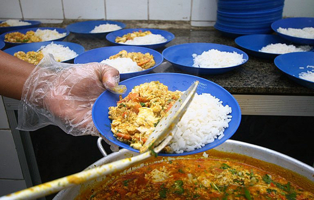 São Paulo recebe meio bilhão de reais em seis meses para a merenda escolar