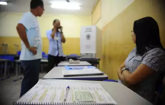 Justiça Eleitoral convoca mesários que vão trabalhar nas eleições