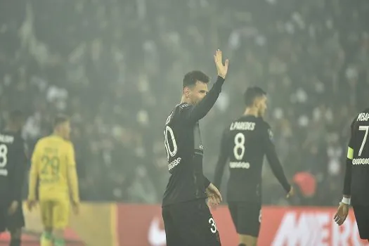 Messi marca seu primeiro gol pelo PSG no Campeonato Francês