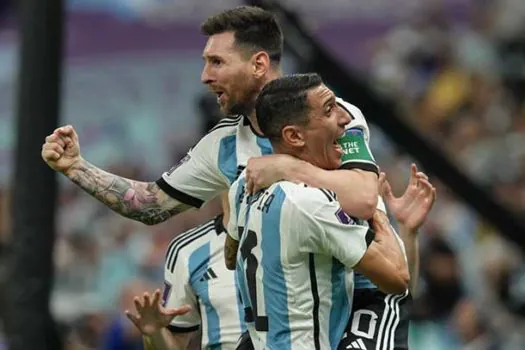 Messi foi Messi e México foi novamente México