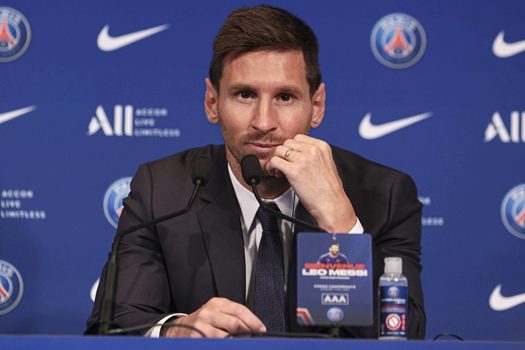 PSG anuncia que usou criptomoedas para pagar parte da negociação com Messi