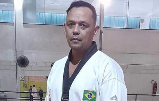 Mestre Givaldo Gomes