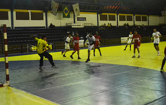 Metodista/São Bernardo x Pinheiros esquentam o Paulista de Handebol