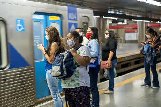 Metrô terá horário de funcionamento normal no Réveillon