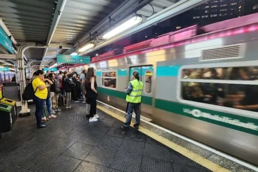 Linhas de trem e metrô de São Paulo apresentam falhas nesta quinta-feira