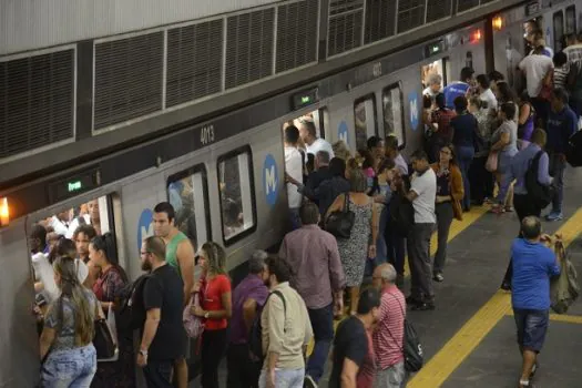 Metrô de SP entra em greve por tempo indeterminado_x000D_