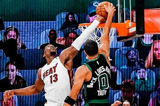 Boston tenta reverter placar de 2 a 0 contra Miami Heat neste sábado