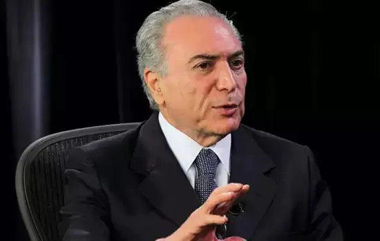 Temer diz ser contra orçamento secreto e que prática é um ‘equívoco’ do governo