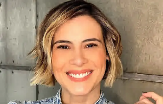 “Reclame” entrevista a apresentadora Michelle Loreto nesta terça-feira na Play FM