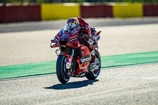 Miller ganha etapa do Japão; Bagnaia cai na última volta e Quartararo é oitavo