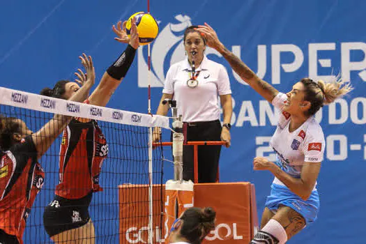 Superliga Banco Do Brasil: Thaisa e Carol lideram equipes para decisão