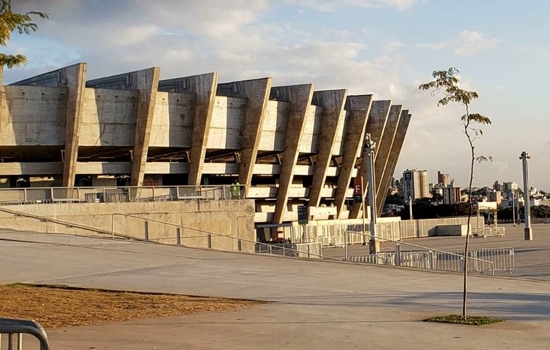 Mineirão ganha ‘folga’ e Cruzeiro joga no Independência contra o Vitória pela Série B