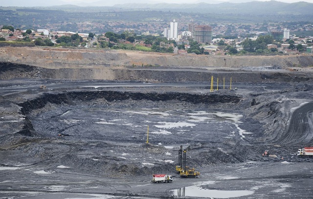 Mineradoras registram queda em 2022 e pedem rigor com garimpo ilegal